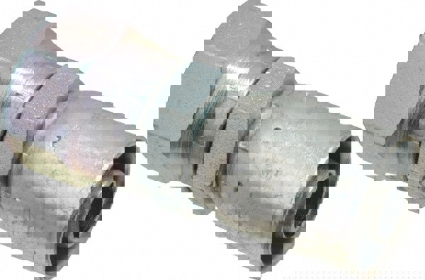 Hydraulic Hose Female Swivel Fitting: 0.5